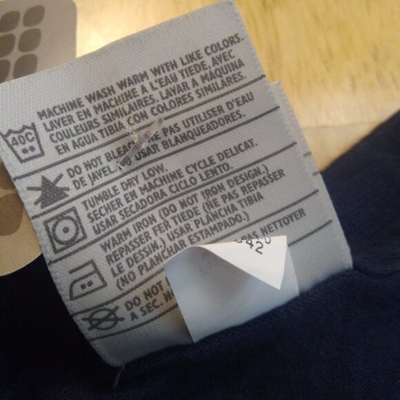 NWT Vintage Nike Small Swoosh Logo T-Shirt - Picture 6 of 8